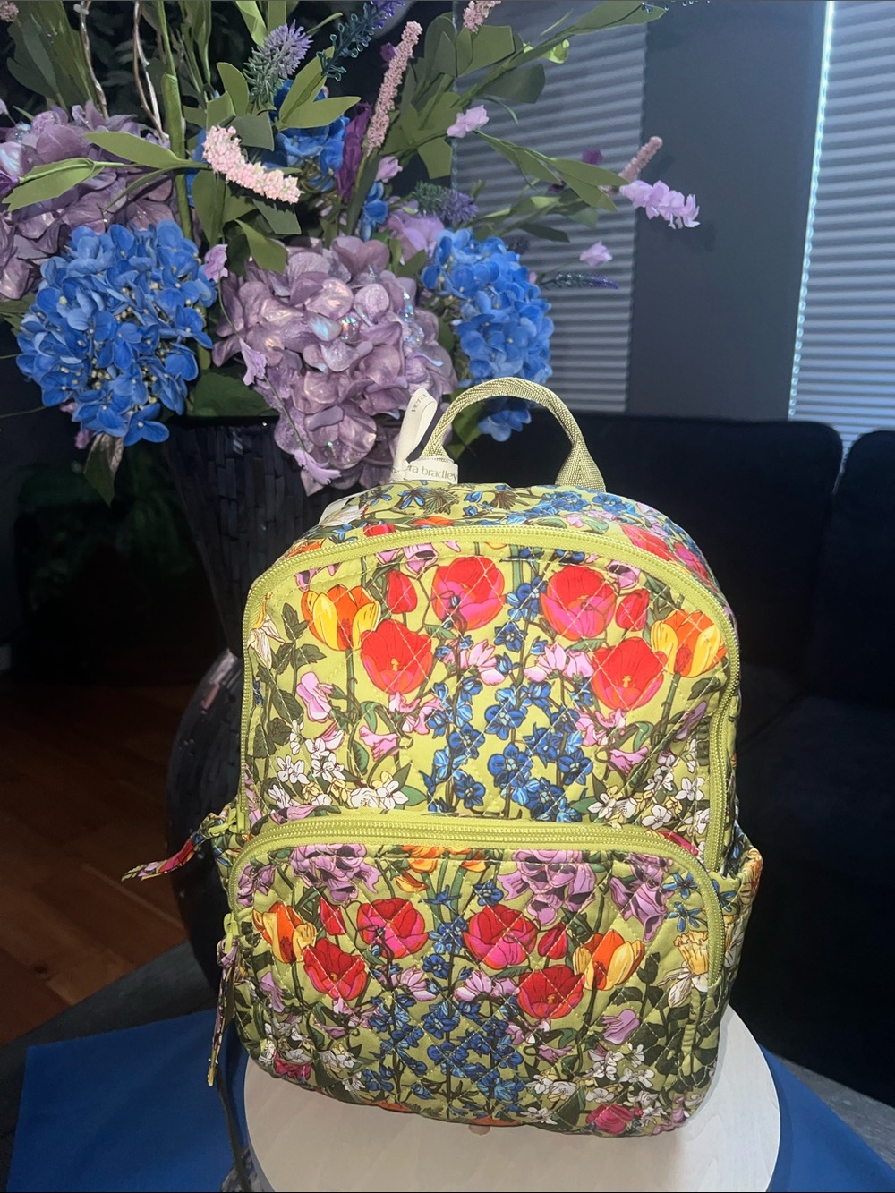 💕Vera Bradley Small Banbury Backpack Meadow Bouquet - Picture 2 of 9